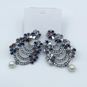 Arira Stylish and Elegant party wear Earrings