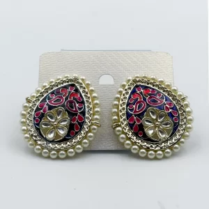 Arira traditional and elegant pearl earrings