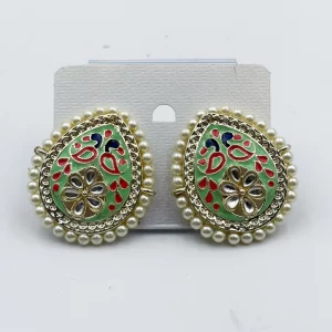 Arira traditional and elegant pearl earrings