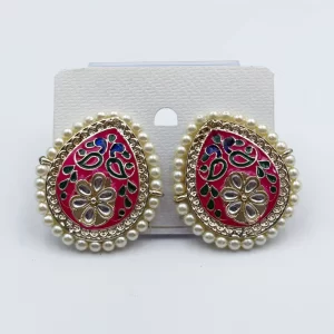 Arira traditional and elegant pearl earrings